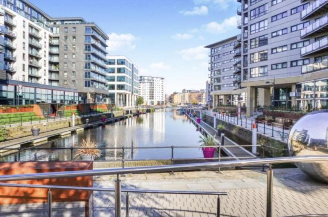 Deluxe City Apt, River Canal View& Free Parking! Leeds  Exterior photo