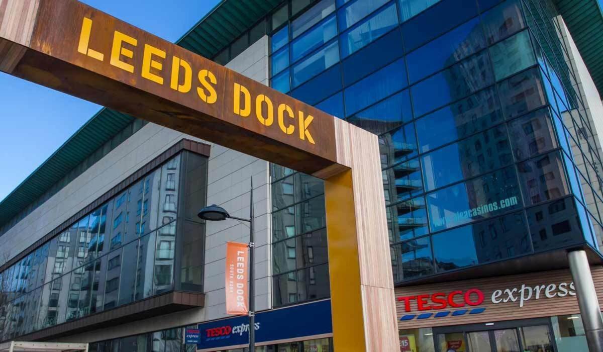 Deluxe City Apt, River Canal View& Free Parking! Leeds  Exterior photo