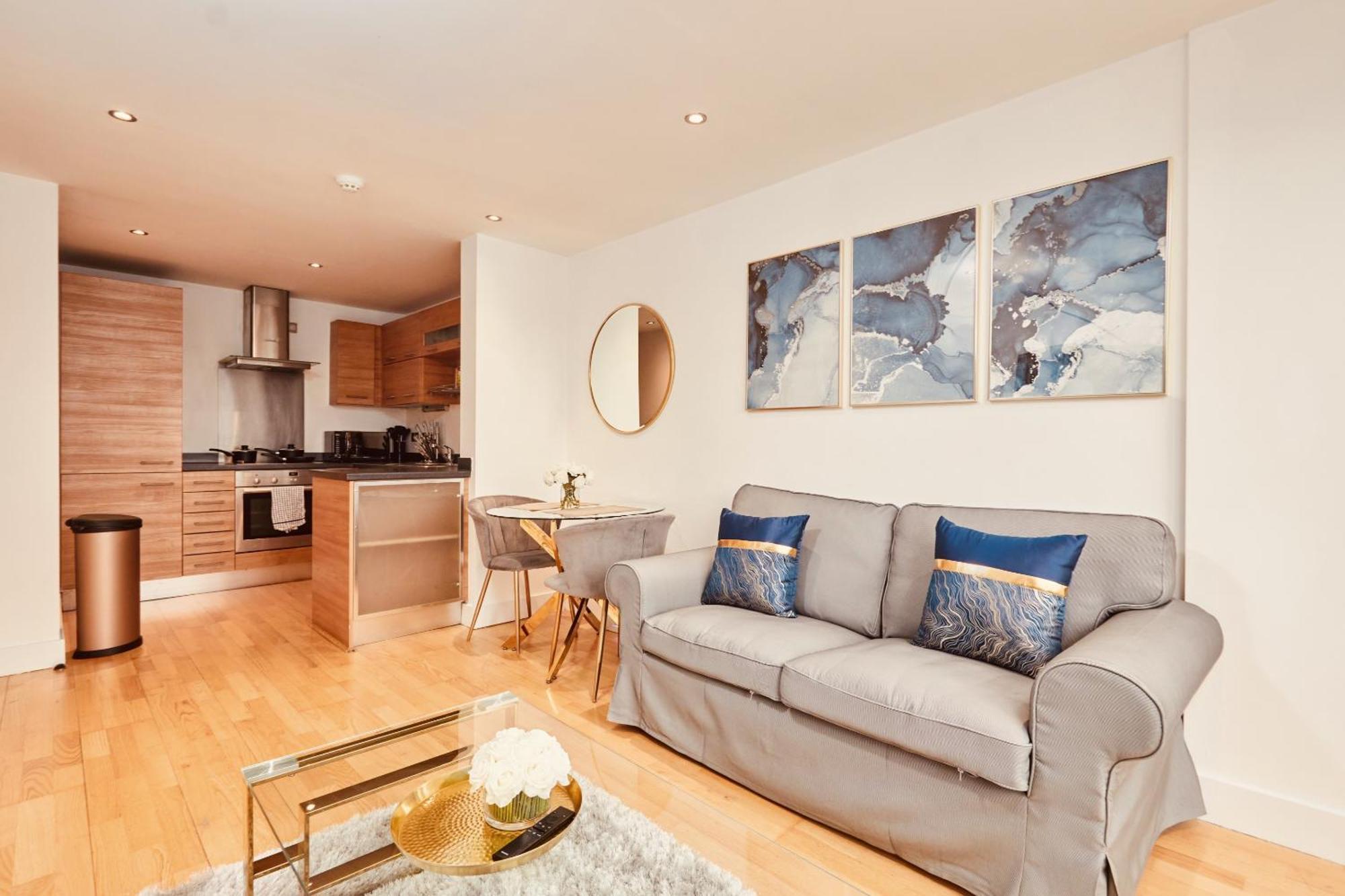 Deluxe City Apt, River Canal View& Free Parking! Leeds  Exterior photo