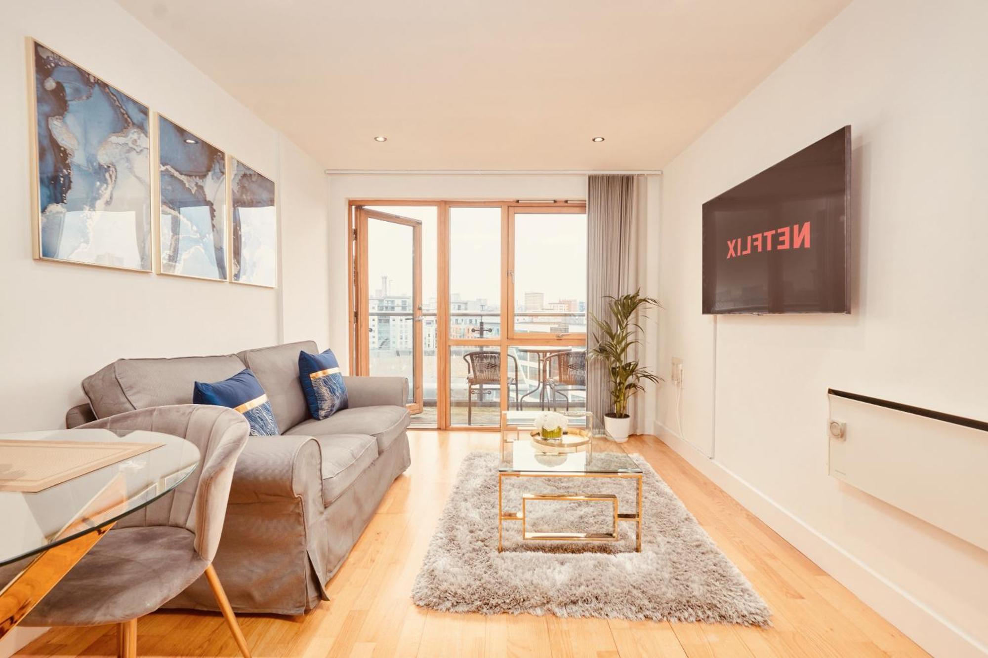 Deluxe City Apt, River Canal View& Free Parking! Leeds  Exterior photo