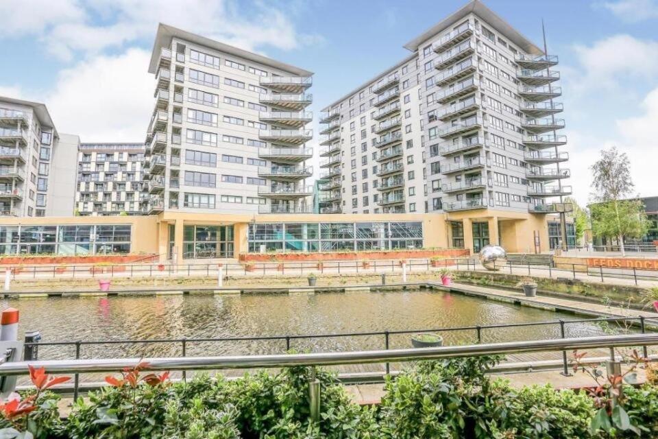 Deluxe City Apt, River Canal View& Free Parking! Leeds  Exterior photo